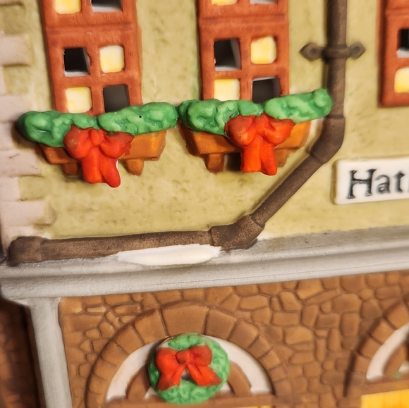 Vintage Retired 1994 Department 56 Handpainted Porcelain Lighted Hather Harness - Picture 6 of 12